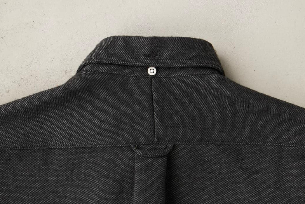Why Do ButtonDown Shirts Have Loops On the Back?