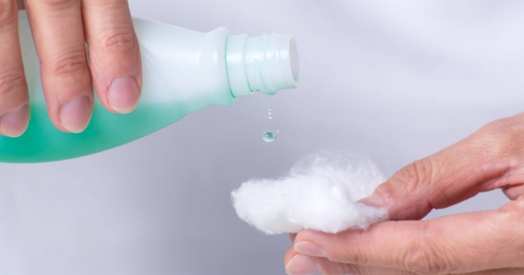 Guide How To Remove Sticky Residue from Windows